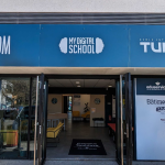 Enseigne panneau écoles supérieures