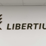 Lettres murales végétales Libertium