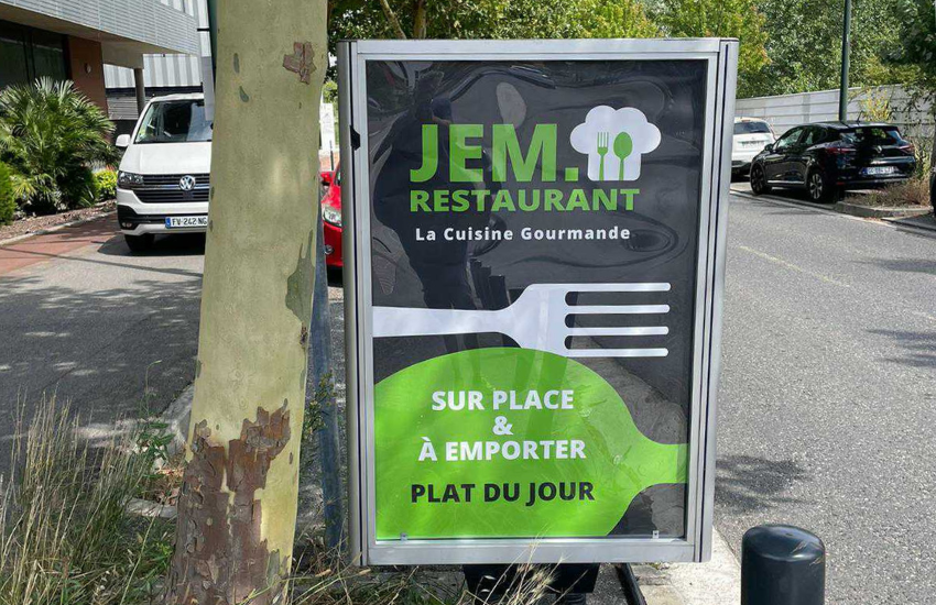 Stop trottoir JEM Restaurant (2)